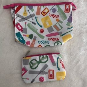 Clinique makeup bag set